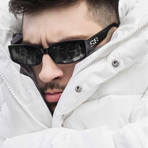 Музика Sqwoz Bab - Ой