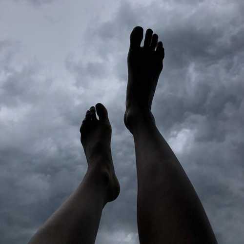 Музика Foushee - Deep End