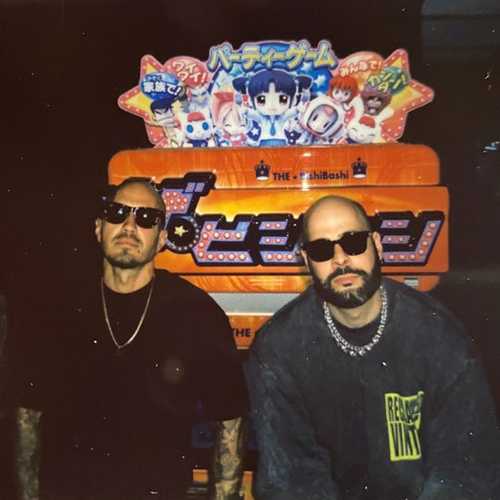 Музика Sanjin - Mercedes (All That She Wants) (feat. Garmiani)