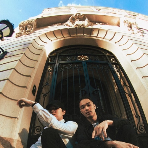 Музика Truwer - Изводить (feat. M'Dee)