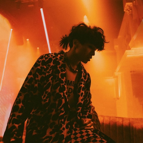 Музика Rakhim - Этой Ночью