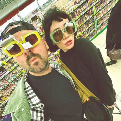 Музика Adam - Як Малі Діти (feat. Ловка)