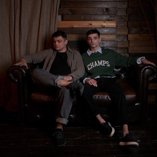 Музика LXE - Девочка-Красавица (feat. Antash)