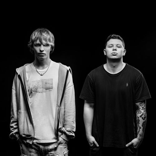 Музика Серёжа Аверин - Забывай (feat. Mayot)