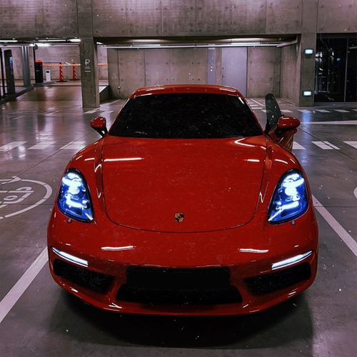 Музика Dan Korshunov - Тратить