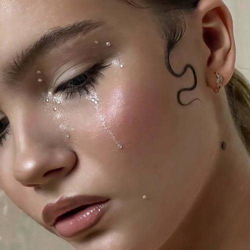 Музика Mariia - Сльози