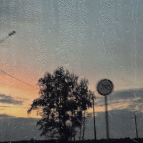 Музика NST - В Пятницу Под Дождем