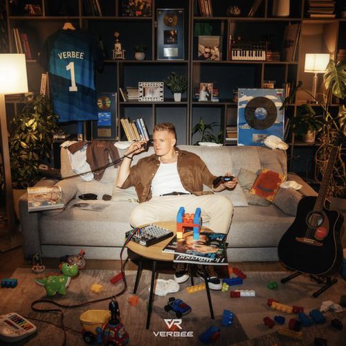 Музика Verbee - Взволнована (feat. Hensy)