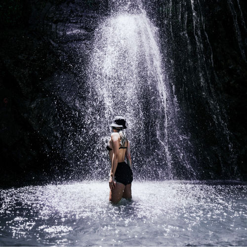 Музика Liam Howard - Широка Река (Remix)