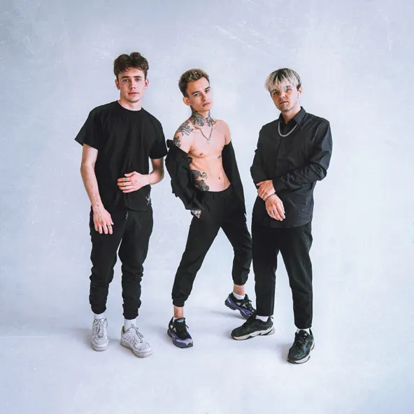 Музика More Emociy - Не Вижу Повода (feat. Daybe)