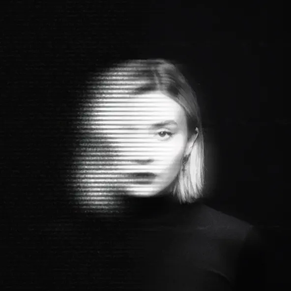 Музика Леся Полищук - Белая Ночь (feat. Паша Панамо)