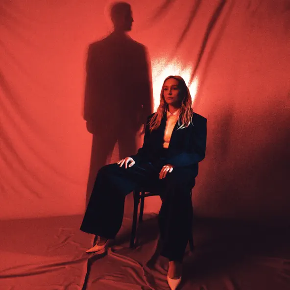 Музика Phil It - Блукаємо (feat. Roxolana)