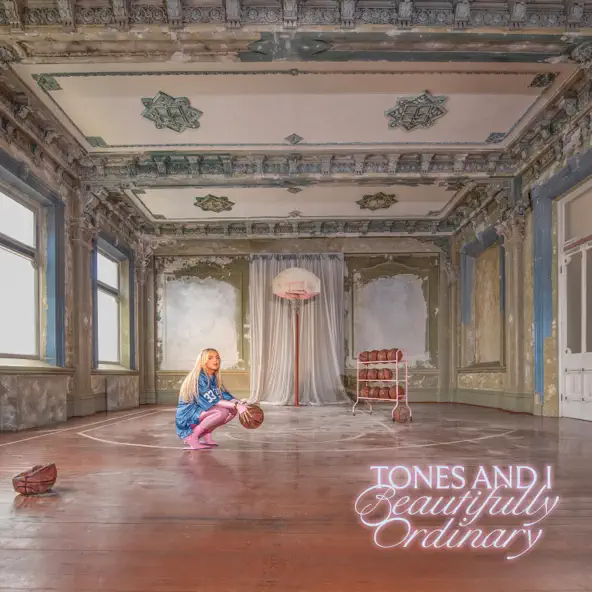 Музика Tones And I - Dance With Me