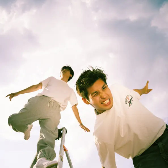 Музика The Brookln - О Мама Я В Неё Влюблен (feat. The Adresov)