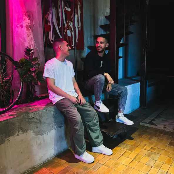 Музика Korel - Она Такая Красивая (feat. Gonka)