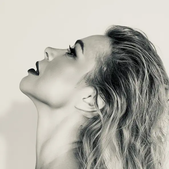 Музика Morozova - Сильна