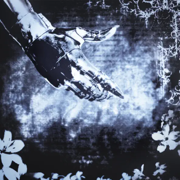 Музика Fallen777angel - Hearteater