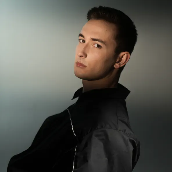 Музика Teslenko - Він Її Вуста