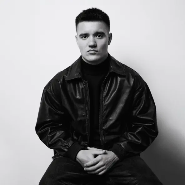 Музика Jamik - Не Могу Остаться