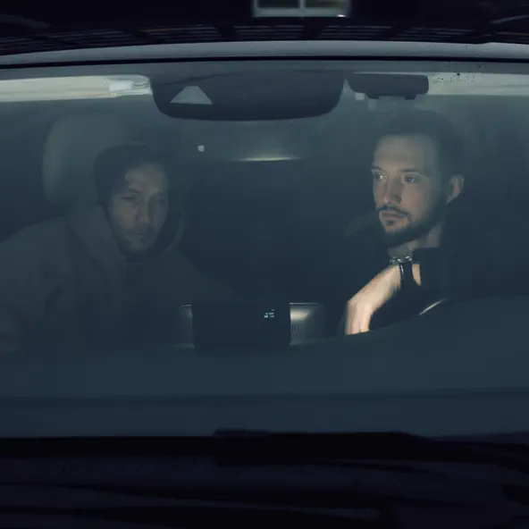 Музика Grechanik - Сама Решишь (feat. Алан Гатагов)