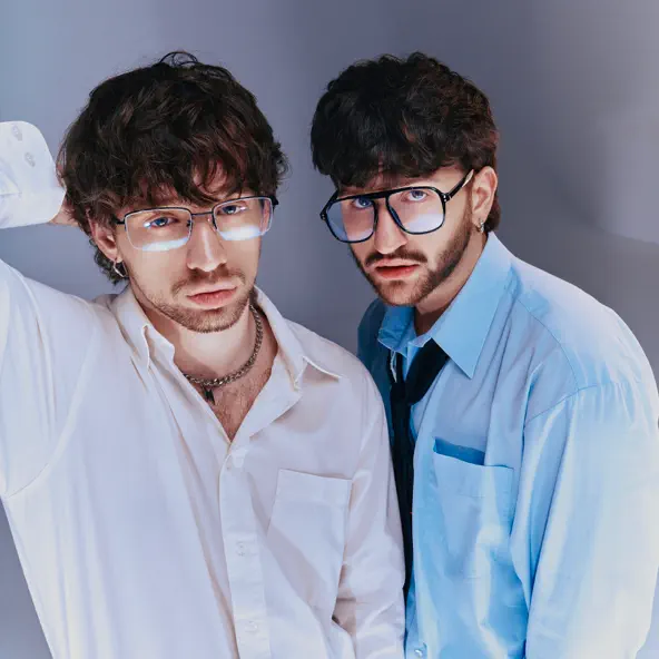 Музика Molodi - Одна На Мільйон