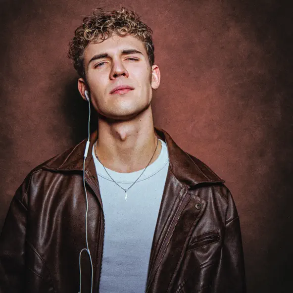 Музика Кирилл Скрипник - Голос