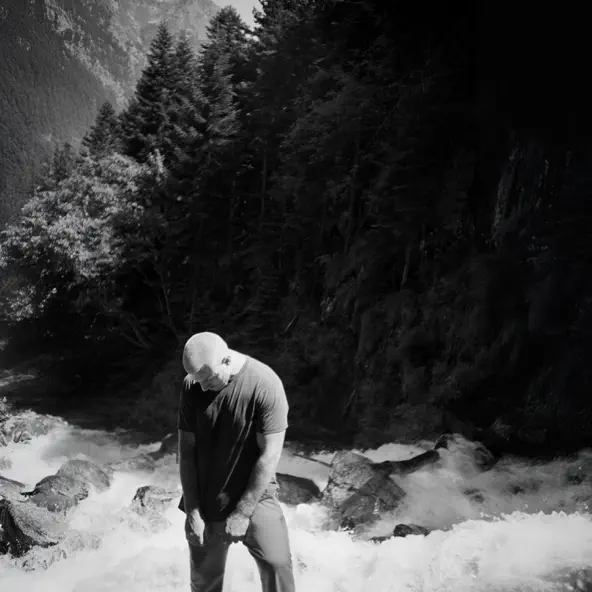 Музика Semenyak - Холодная Горная Река