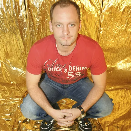 Музика DJ Vini & Victoria - Девочки Танцуют (Club Mix 2009)