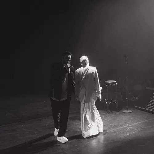 Музика Mona Songz - История (feat. Guzelya)