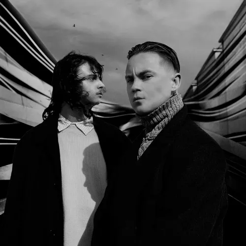 Музика Артем Пивоваров - Терпи (feat. SadSvit)