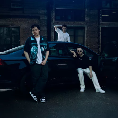 Музика Kambulat - Мания (feat. Baho Khabi & Santa Hreep)