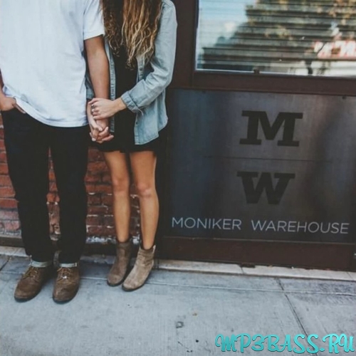 Музика T1One - Влюбляюсь В Тебя (feat. NikDamian)