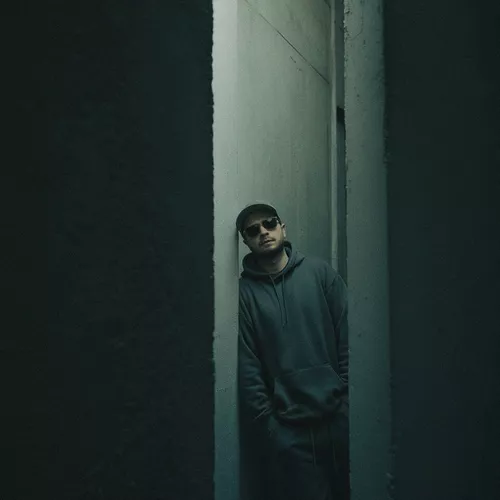 Музика Білий Бо - Стіни