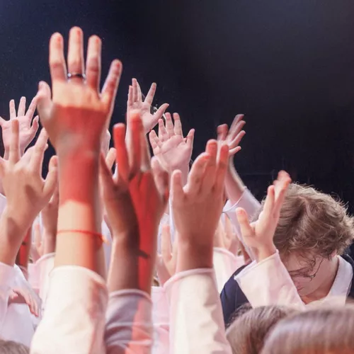 Музика Бонд С Кнопкой - Любовь