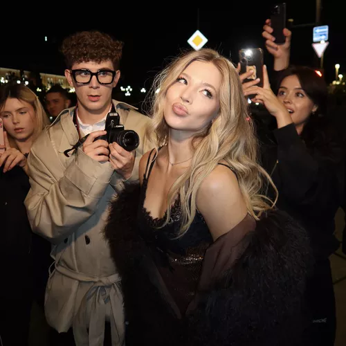 Музика Аня Pokrov - Фоткай Меня