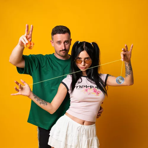 Музика Настя Борщ - Йо-йо (feat. Шугар)