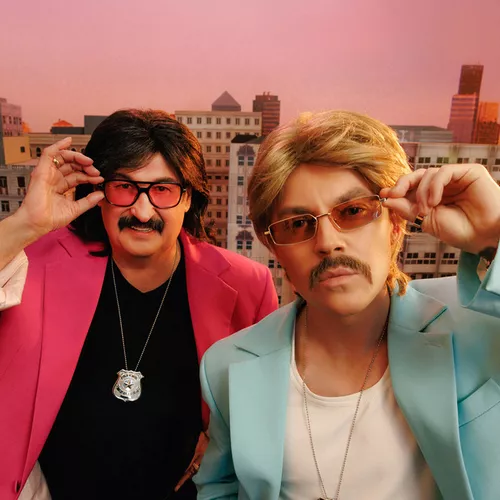 Музика Artem Pivovarov - Mamma Mia (feat. The Вуса & Степан Гіга)