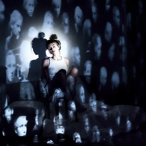 Музика Аври - Кто Там