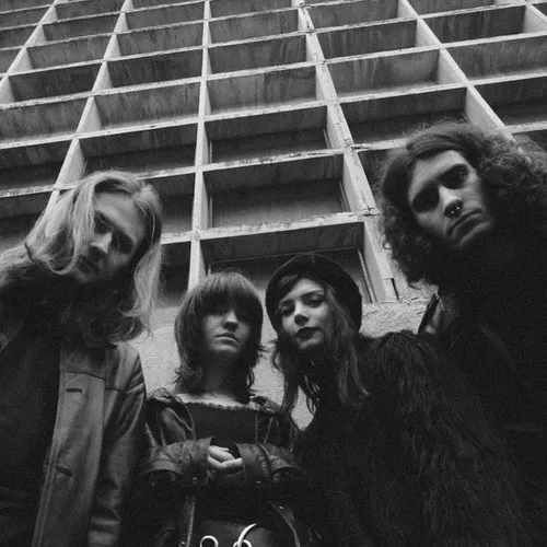 Музика Даніо-Реріо - Іду Сама