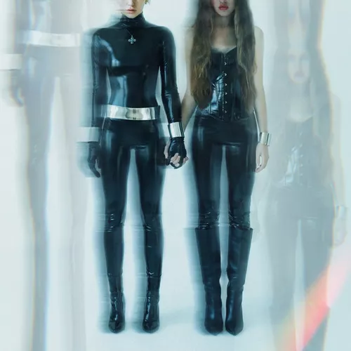 Музика Tenditna - Голограма (feat. Love & Mary)