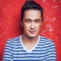 Музика Burzhuy - Не В Сети (feat. Lutique)