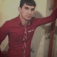 Музика Elsever Qemli - У Моей Девушке День Рождения