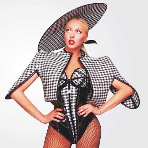 Музика Оля Полякова - Эй, Секундочку